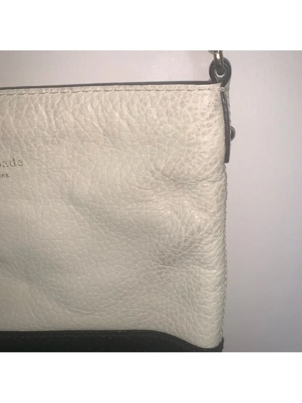Kate Spade Black and White Crossbody Bag with Chic Color-Block Design
